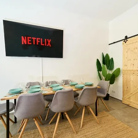 Yasmin Stilvolles Naehe Mauerpark